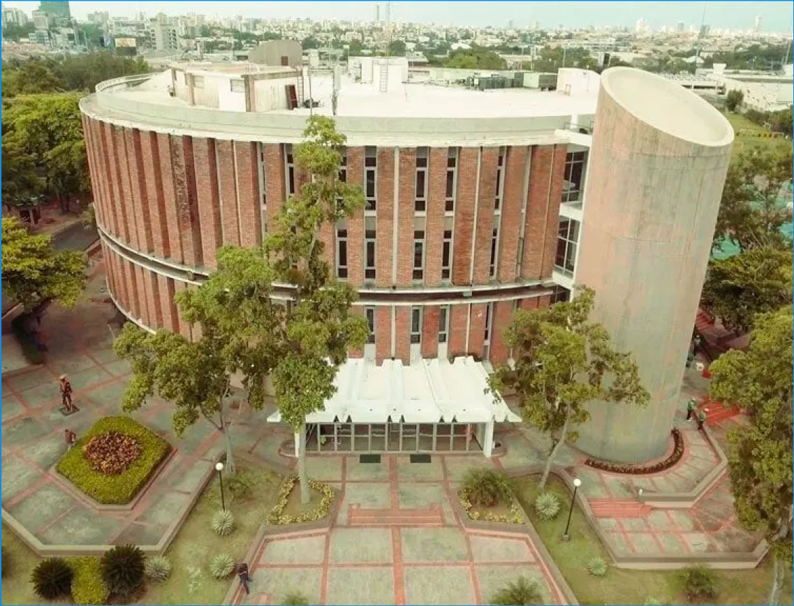 Imagen Universidad Nacional Pedro Henríquez Ureña del máster enfermo crítico y emergencias