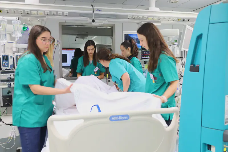 Imagen de las instalaciones de los laboratorios del Máster Enfermo Crítico y Emergencias.